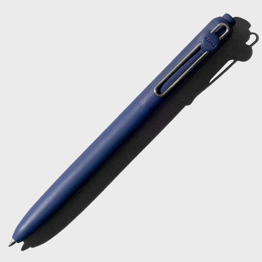 Pen displayed on a neutral background. Color shown is Coastal.