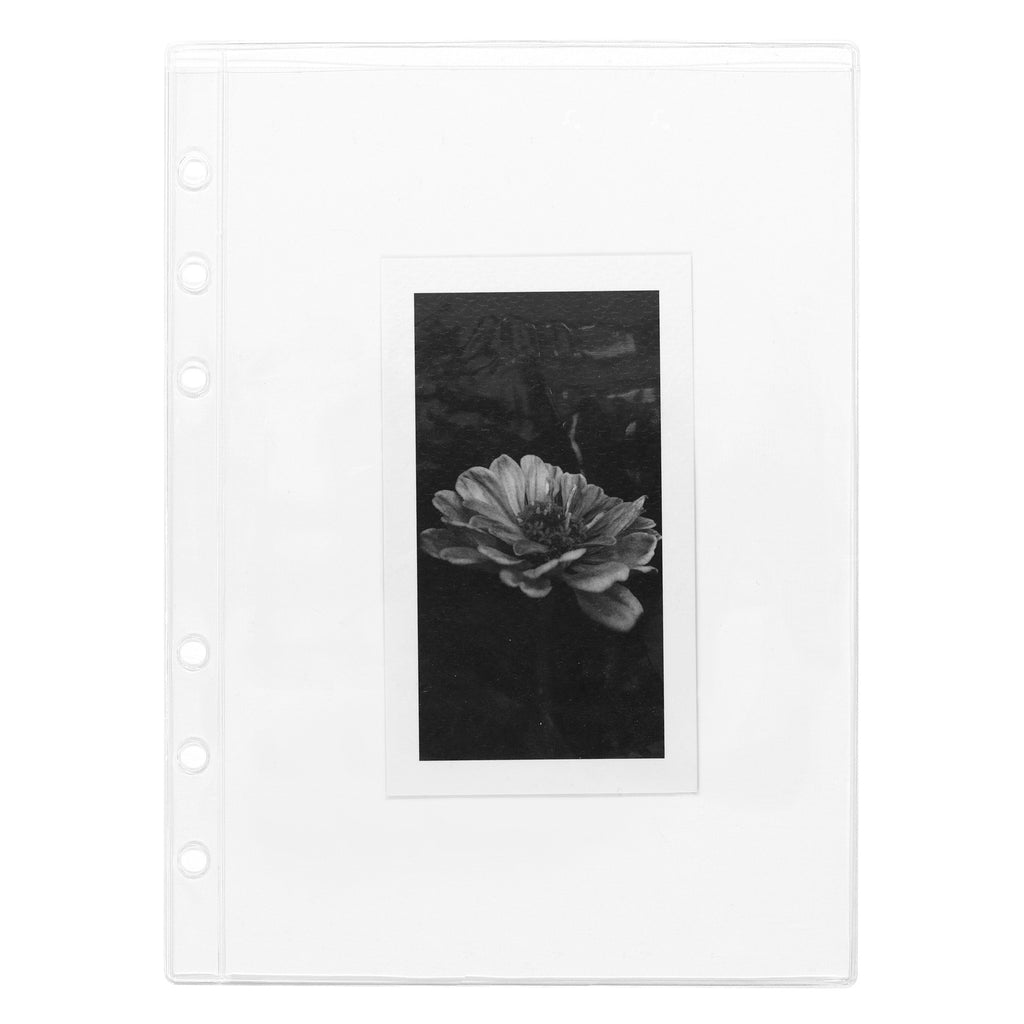 Document pocket displayed on a white background. A botanical card is displayed inside the pocket. Size shown is A5. 