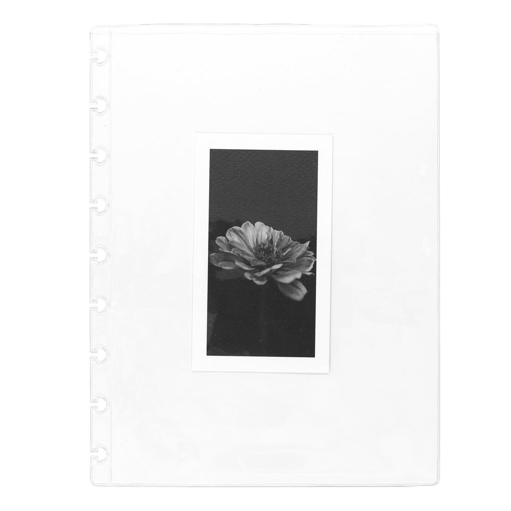 Document pocket displayed on a white background. A botanical card is displayed inside the pocket. Size shown is HP Classic.